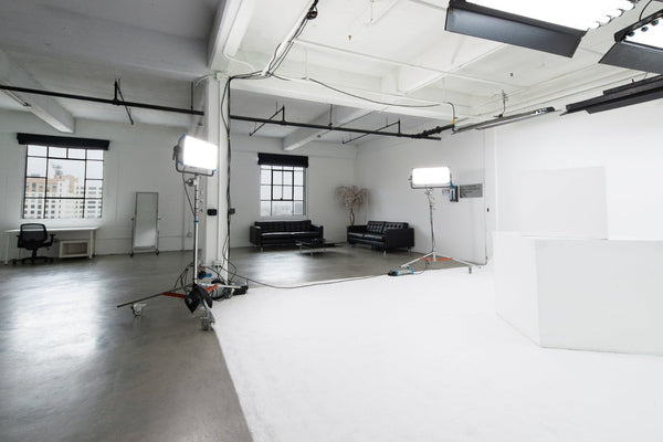 Studio B Light Setup Studio B - Black Out Studio | Apex Photo Studios Los Angeles 