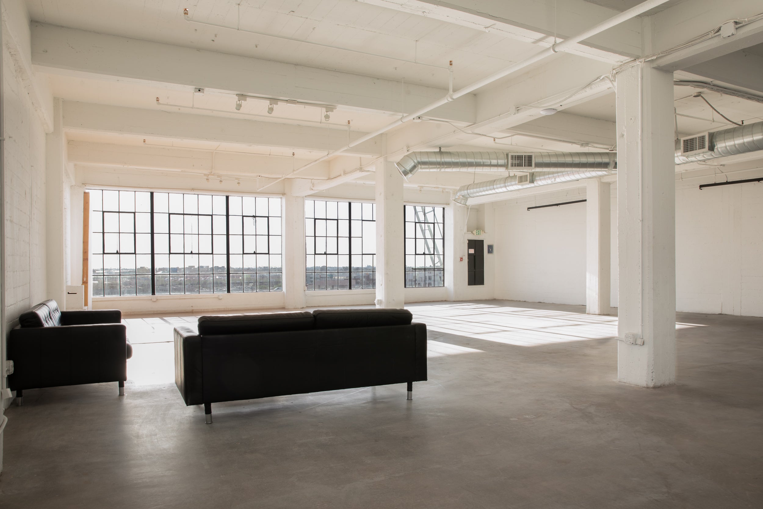 Image of Photo Studio F at Apex Photo Studios located in Downtown Los Angeles