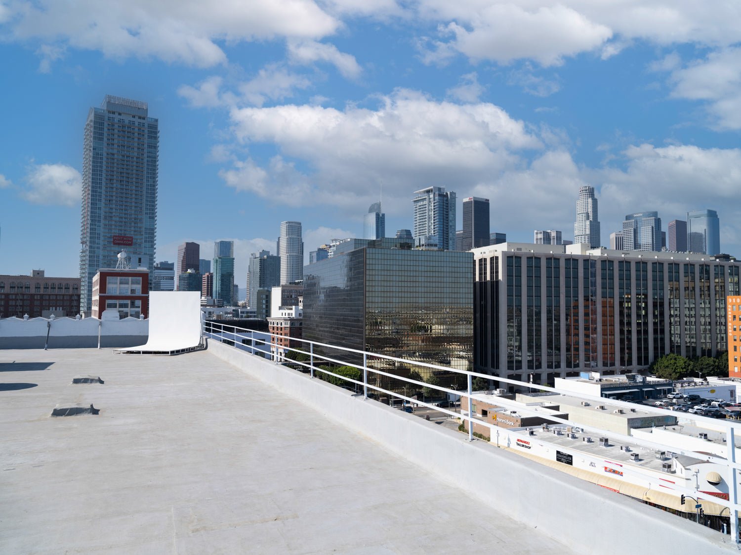 Rooftop A with cyc wall in downtown los angeles