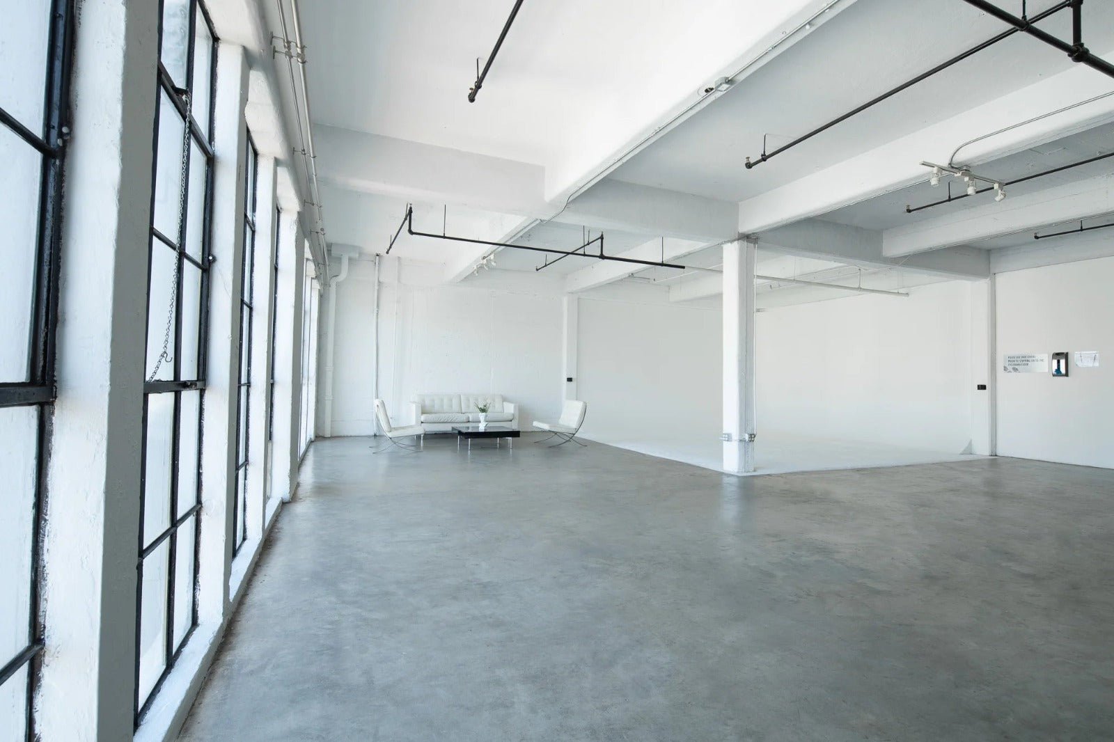 Studio A - Daylight CYC | Apex Photo Studios Los Angeles